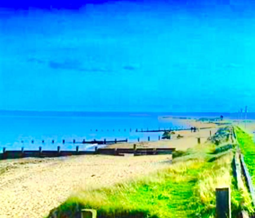 Leysdown-On-Sea Saddlebrook Holiday Park 3 Bedroom Brick Built Chalet Bungalow 外观 照片